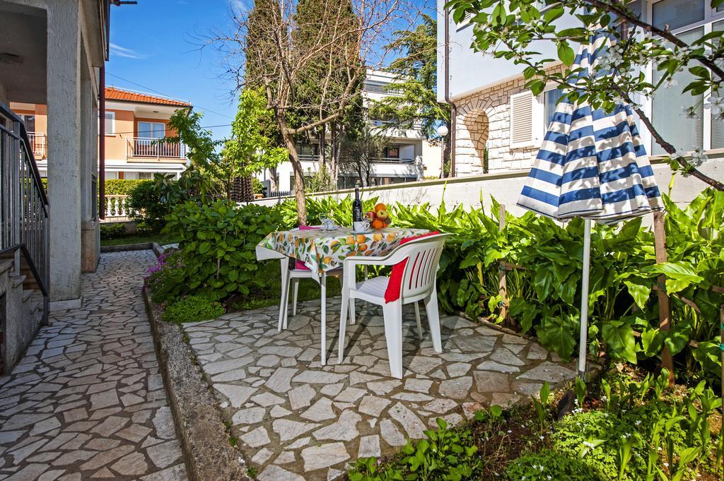Apartments Severina Rovigno Esterno foto