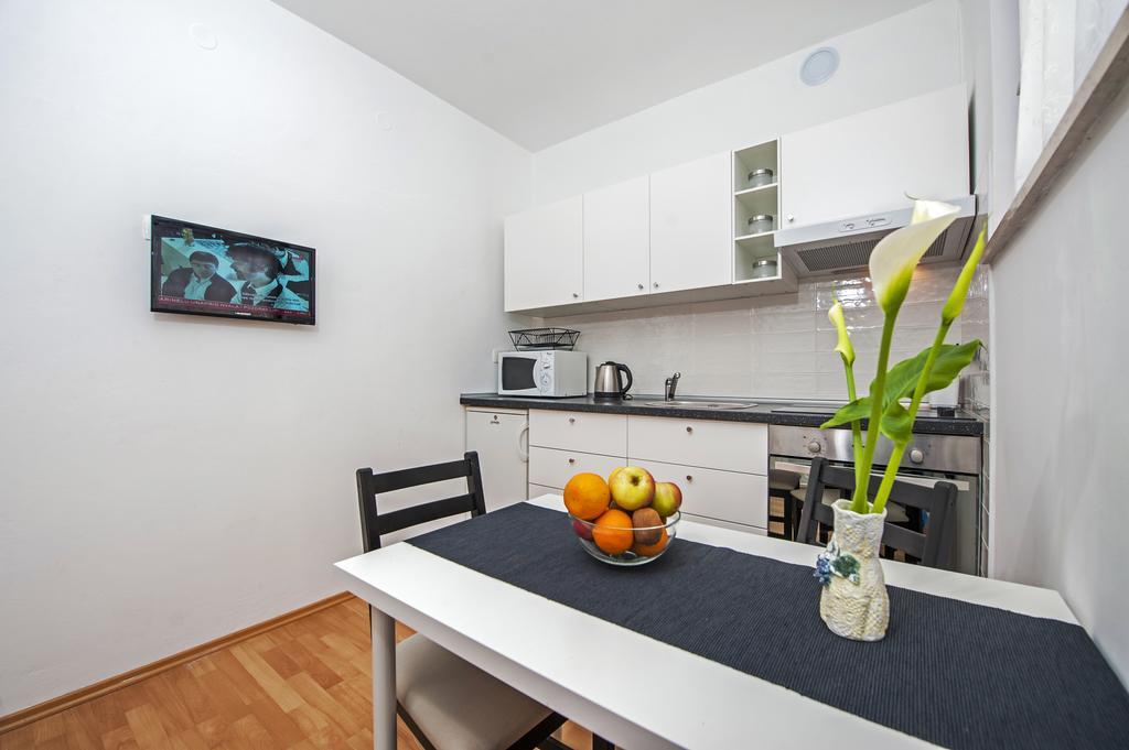Apartments Severina Rovigno Esterno foto